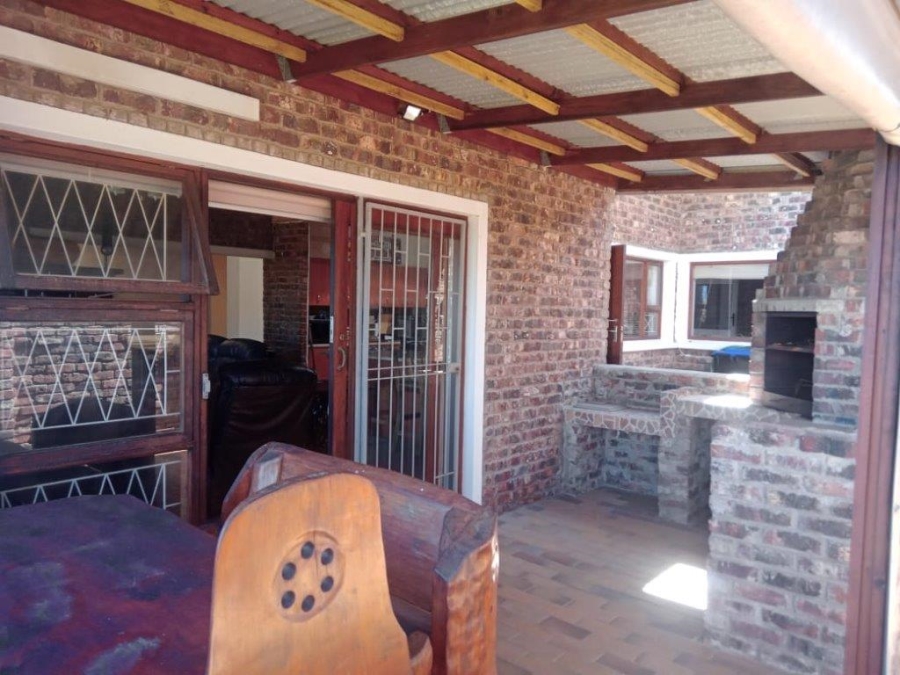 3 Bedroom Property for Sale in Noorsekloof Eastern Cape
